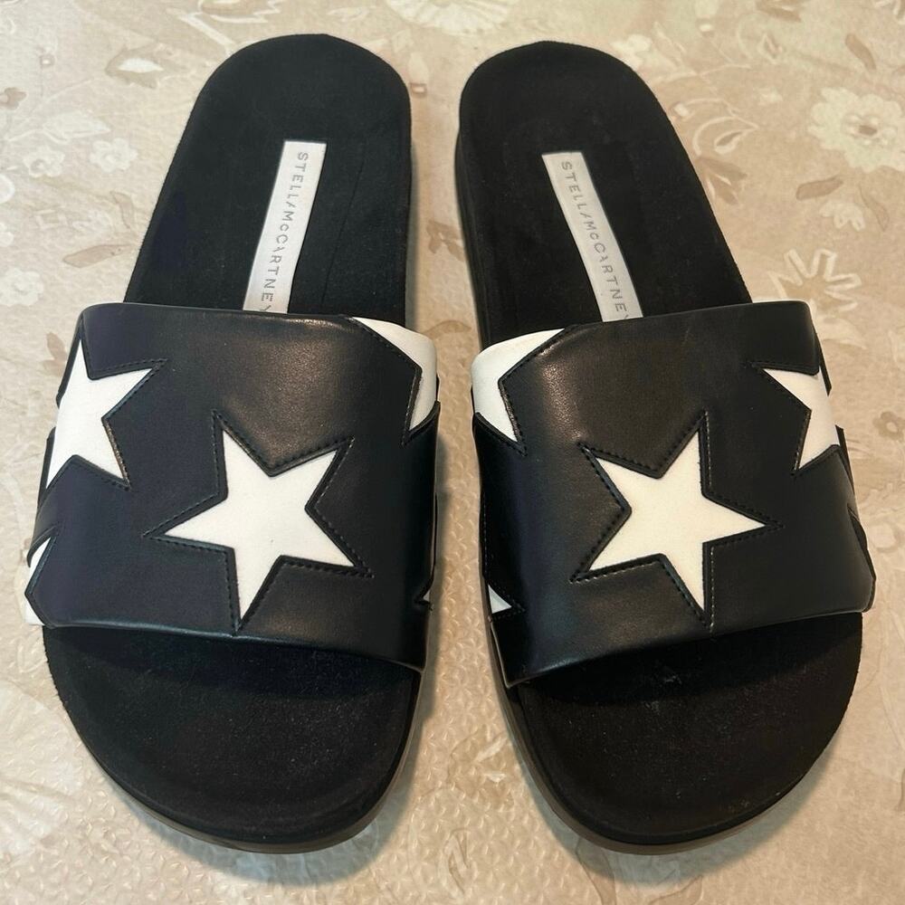 Stella McCartney Star Pool Slides Black White Star Leather EUC EU 36 Chic Sandal